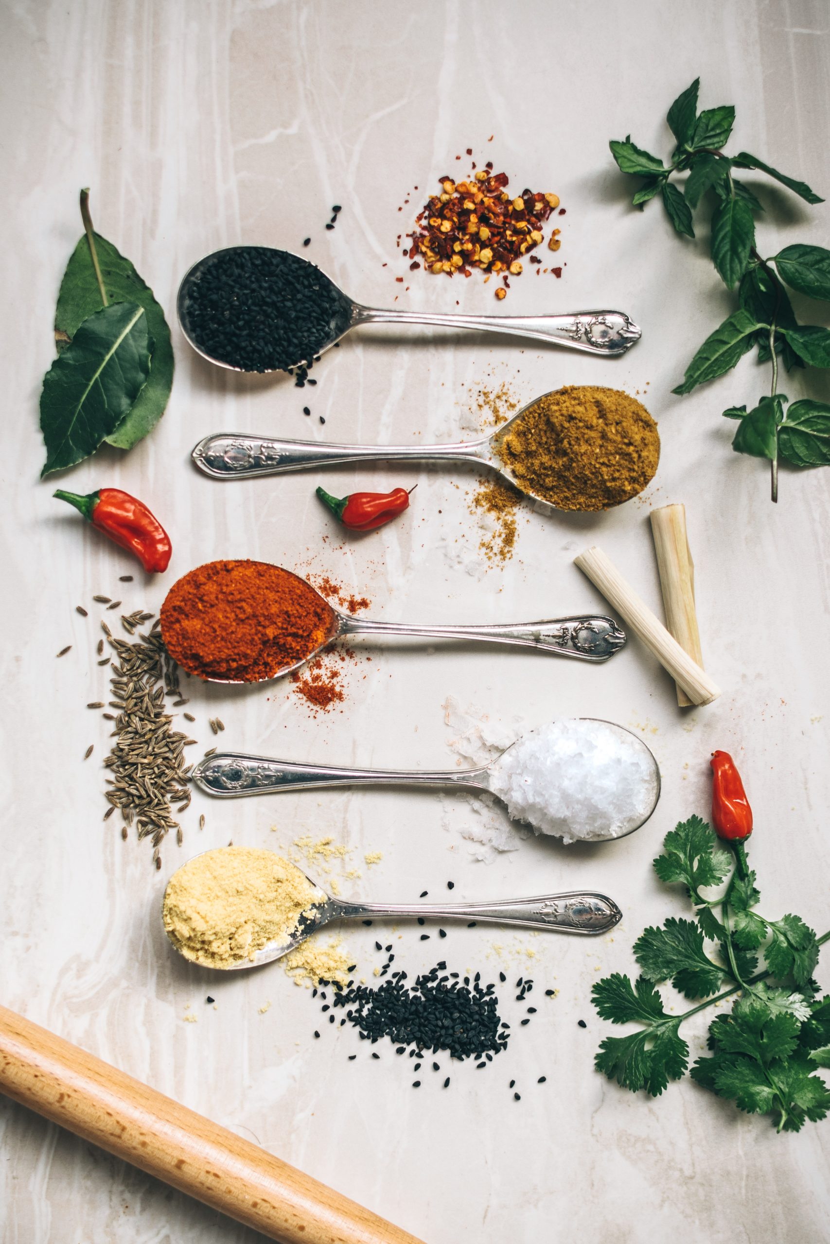calum-lewis-vA1L1jRTM70-unsplash boire eau gourde